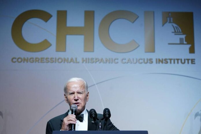 Biden appeals for unity in anti-extremism 'summit'