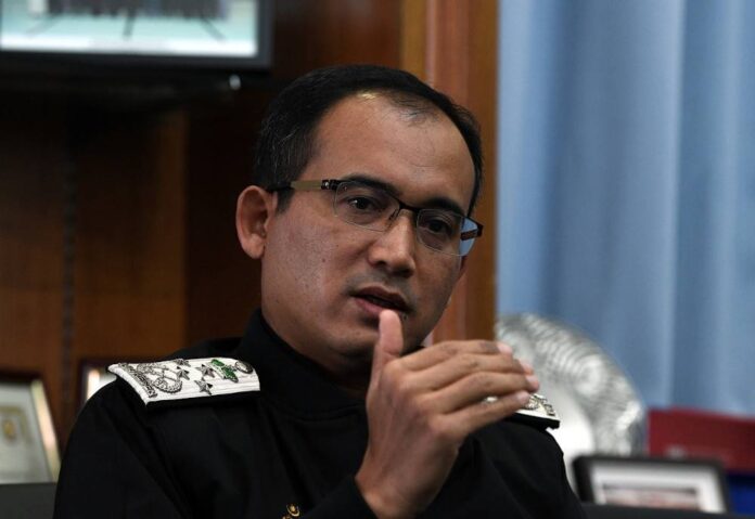 Immigration D-G says 1,000 uncollected Malaysian passports to be burnt if uncollected by end Sept