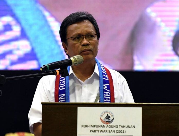 Report: Former ally Shafie blames Dr Mahathir, Anwar for political stalemate, urges Malaysians to vote for change
