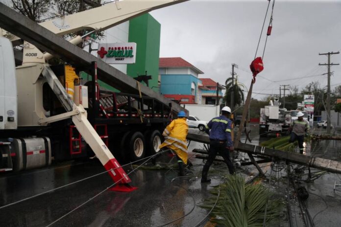 Hurricane Fiona seen intensifying after slamming Dominican Republic, Puerto Rico