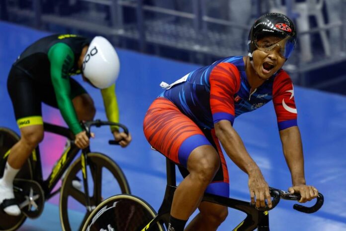Sukma: Terengganu track cyclist Nor Aishyah breaks idol's national record, Ridhwan continues gold streak
