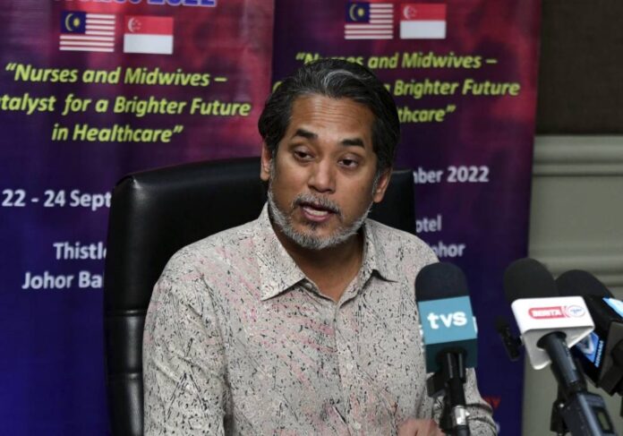 Khairy: 1,136 contract nurses to receive permanent appointments