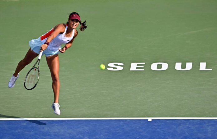 Raducanu feels the love to surge into Korea Open quarter-finals