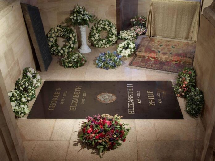 Stone laid at Windsor to mark Queen's last resting place