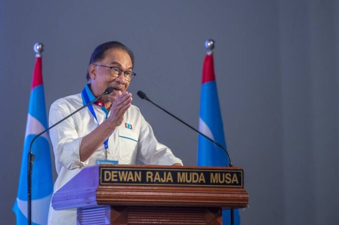 After comparison with Najib's prison treatment, Anwar insists he did time before hospitalisation