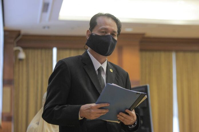 Health D-G: New Covid-19 cases drop almost 5pc