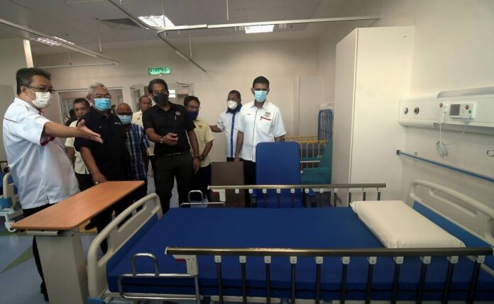 Khairy: New Tanjong Karang hospital to begin operations on Oct 10