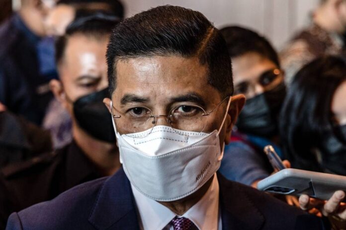 Report: Gombak voters lose final bid to reinstate suit against Azmin after Federal Court dismisses leave application