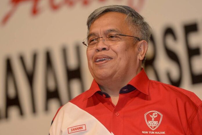 Blogger Zaharin Yasin calls Umno expulsion liberating, tells Malaysians to reject BN