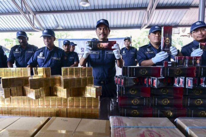 Johor Customs: Contraband ciggies worth RM10m seized at Tanjung Pelepas Port
