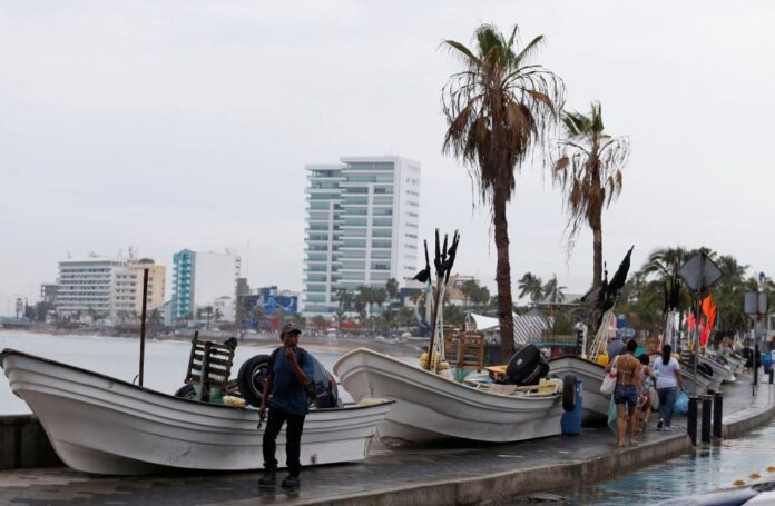 Hurricane Orlene could bring flash floods, mudslides to Mexico