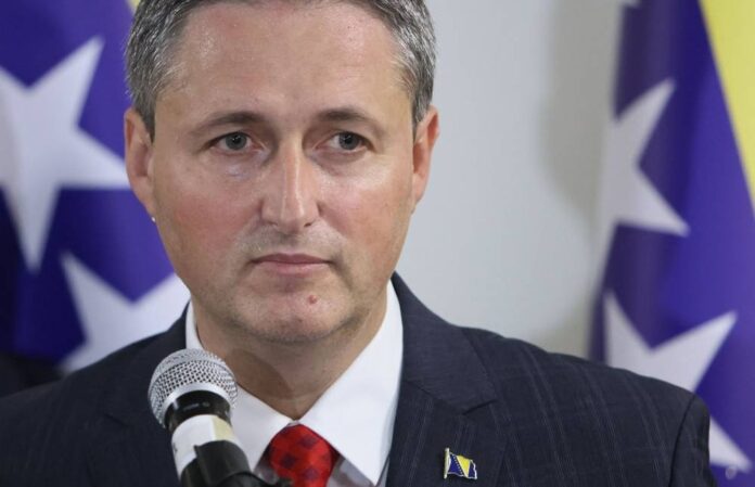 Moderate Bosniak candidate Becirevic leads in race for presidency seat