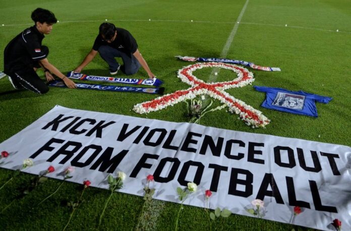 Indonesia president says Fifa boss offered help to fix country's football issues