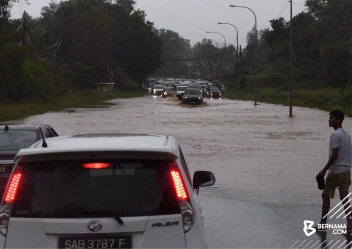 Floods hit Kota Kinabalu, Penampang, Tuaran after heavy rain