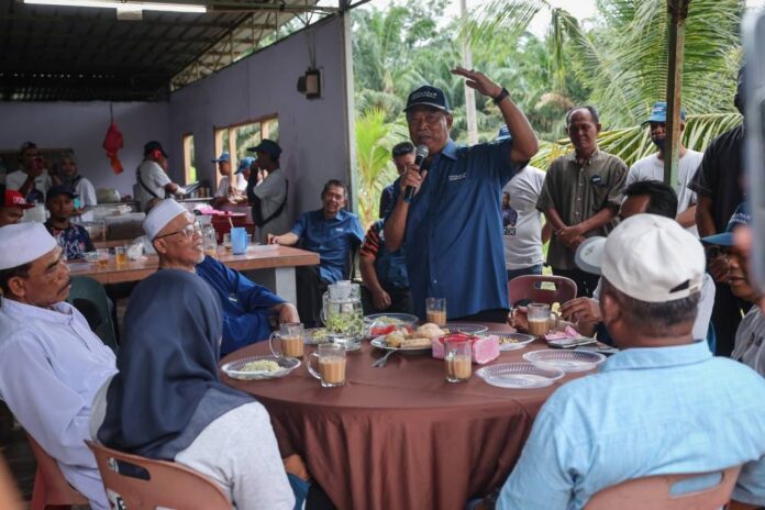 In Pagoh, Muhyiddin says BN can't take all the credit for GDP growth