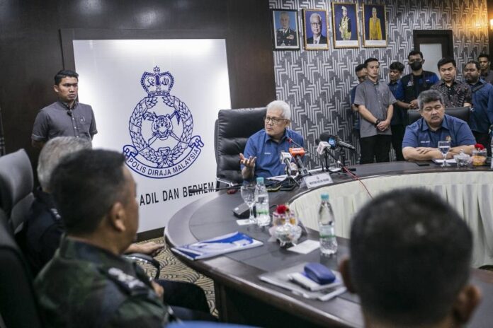 Hamzah: No police report yet on Anwar's money-for-vote allegation involving army personnel