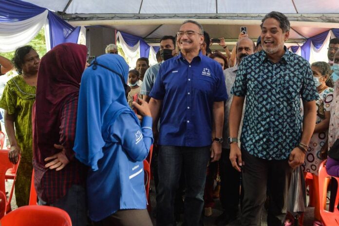 Hishammuddin dispel rumours that Zahid told BN machinery in Sungai Buloh to sabotage Khairy