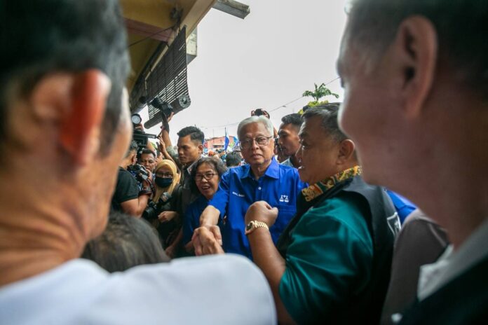 Ismail Sabri says Opposition's Zahid-will-be-PM sentiment merely 'fairy tale'