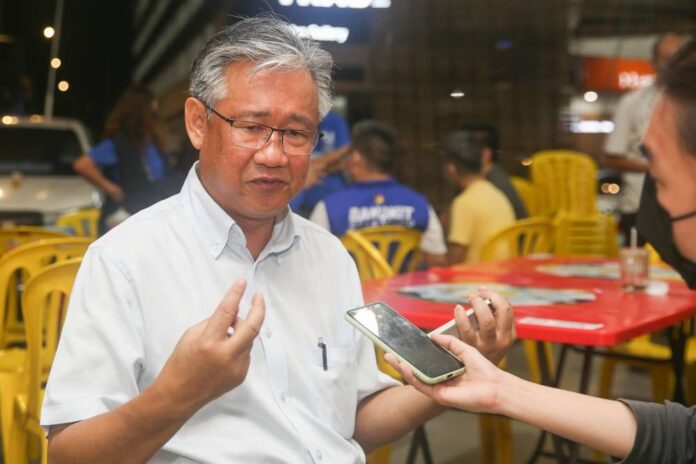 MCA's GE15 'grand ceramah' in Cheras draws fewer than 30 people, in person and online