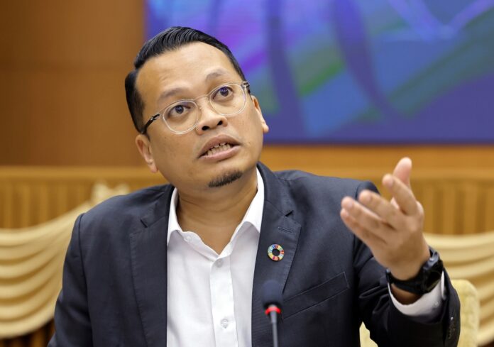 Nik Nazmi: Pakatan wants to focus on forming strong opposition with BN in Kelantan