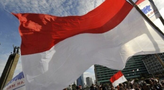 Protesters in Jakarta demonstrate against Malaysian comic book