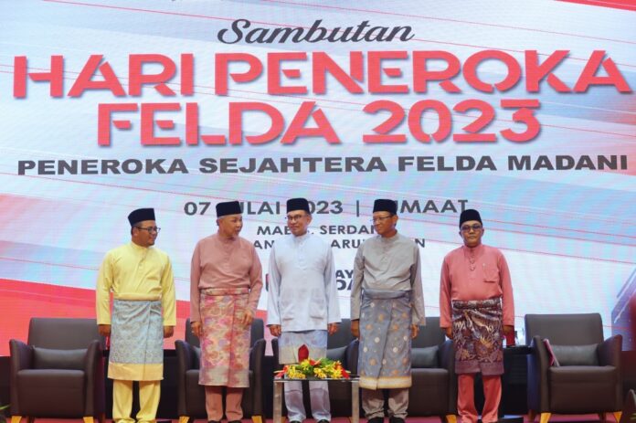 Felda settlers pleased with govt initiatives aimed at improving security, quality of life