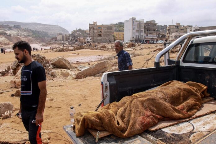 Fears mount of surging death toll in Libya flood disaster