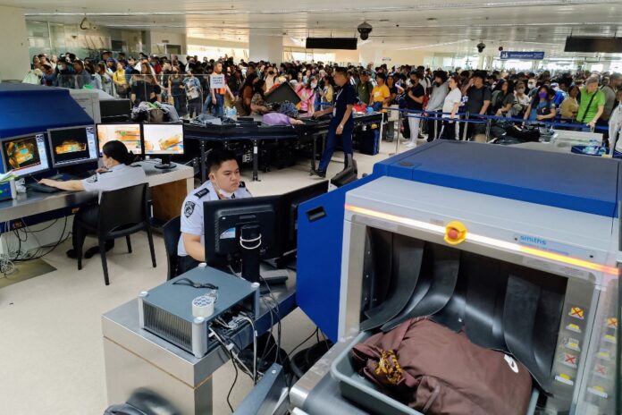 Bomb threat sparks security alert at 42 Philippine airports