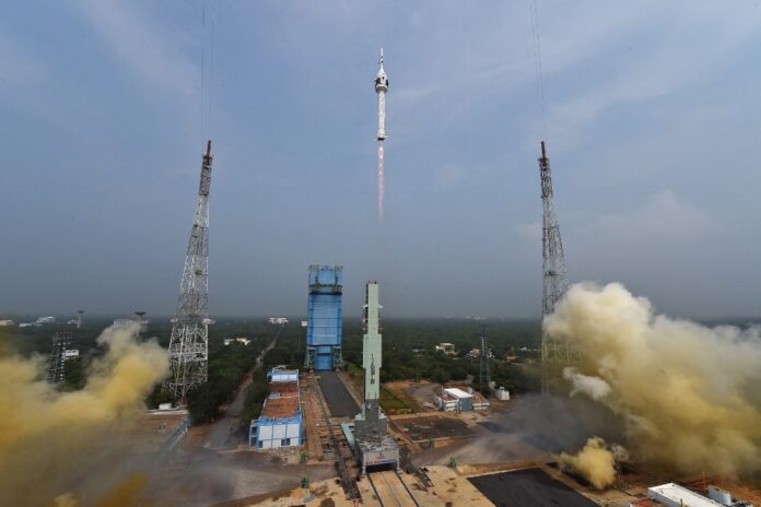 India launches key test for manned orbital mission