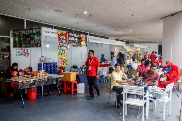 Inside Umno’s vibrant assembly where tradition meets trendy and bargains await
