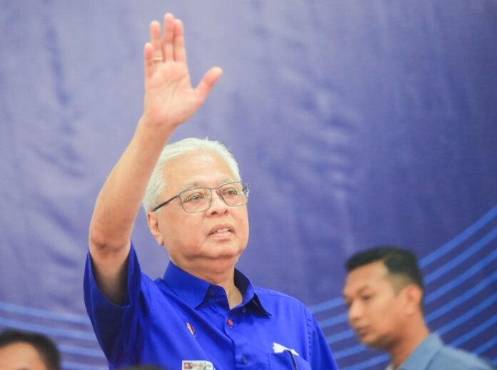 Azam Baki: Ismail Sabri questioning as MACC suspect in money laundering probe now on March 13 as he’s still on MC