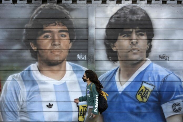 Policeman tells court no ‘medical items’ found in Maradona’s room during final days