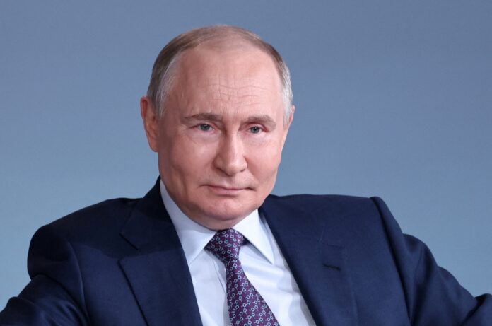 Falling oil prices make Putin more willing to end Ukraine war, Trump says