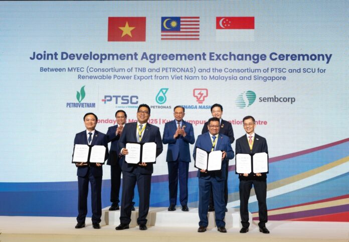 Malaysian, Vietnamese and Singaporean firms ink landmark deal for export of renewable energy