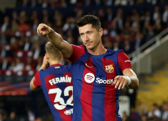 Lewandowski a doubt for Barca’s season opener after thigh issue