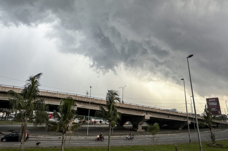 MetMalaysia forecasts morning rain, thunderstorms in several Johor districts on polling day