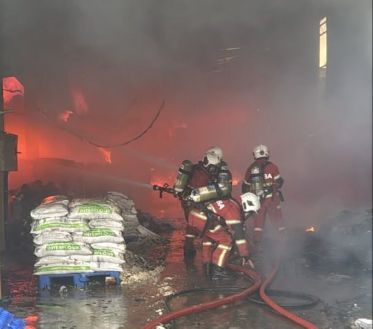 Firefighters battle Kuching ice cream factory blaze spreading to neighbouring premises, all workers safe