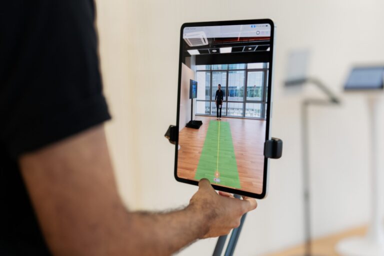 How Singapore’s public healthcare is using iPads and iPhones to save time and ease patient nerves (VIDEO)