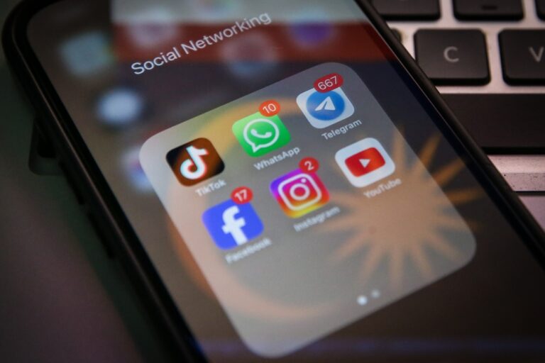 From private messages to public threats: How Australia’s young men are being trapped online