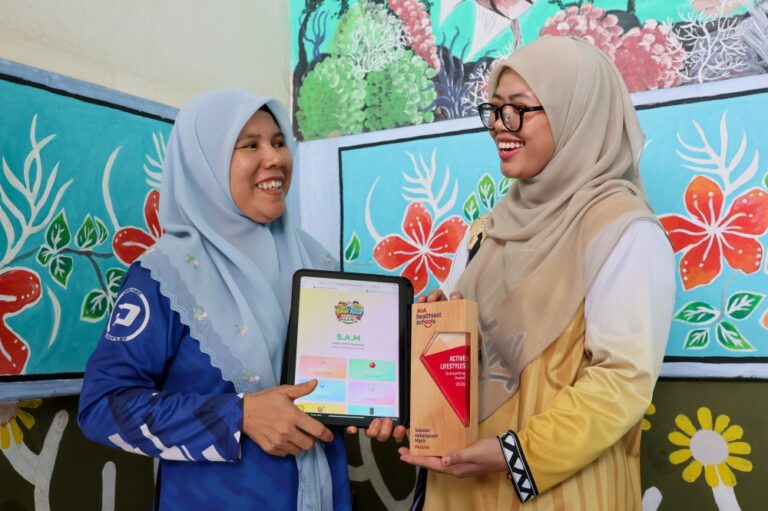 Two Terengganu teachers create app to get pupils moving and eating healthier