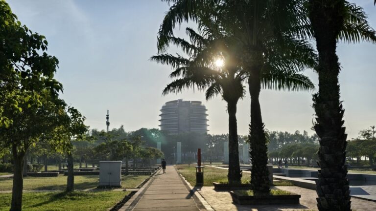 Clean sweep or just sweeping it under the rug? Miri’s Asean award has locals talking