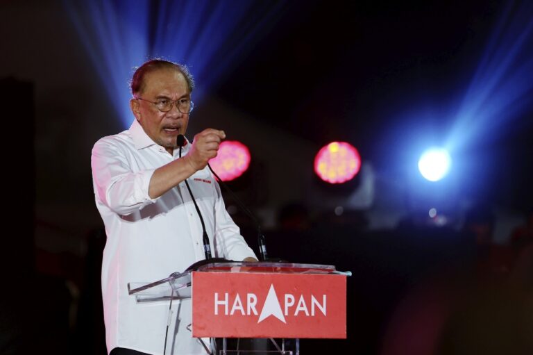 Anwar asks Negeri Sembilan voters to maintain Pakatan mandate for development continuity