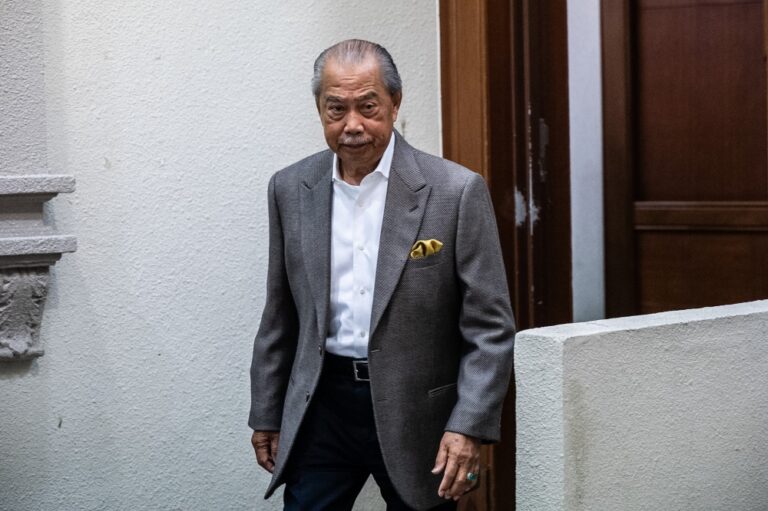 Witness tells Muhyiddin trial only hidden shareholder can explain RM1m payment to Bersatu