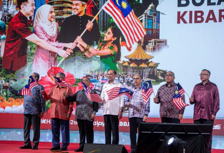 ‘Do not forget’: Anwar urges Malaysian youth to remember struggle for independence