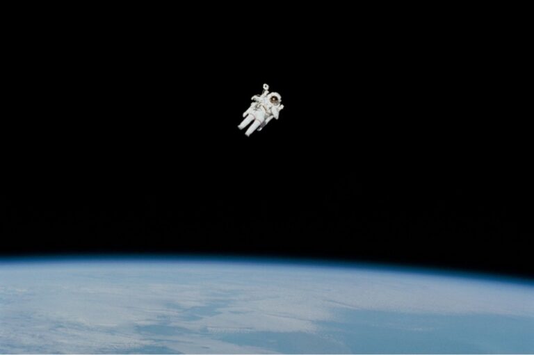 How does space affect human behaviour? China puts astronauts to the test