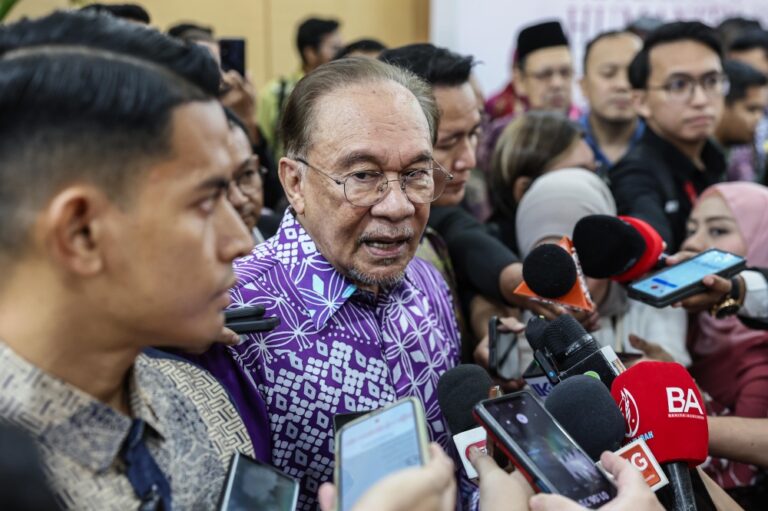 Anwar: Indian community empowerment must focus on education, skills and jobs