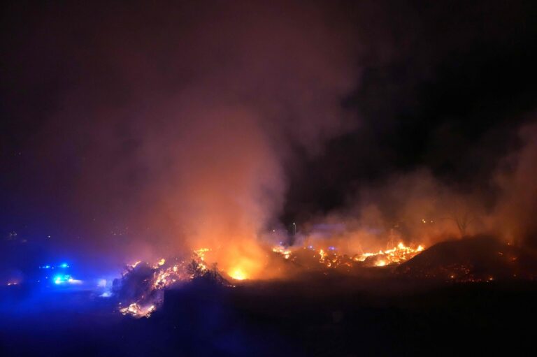 Major Nasa site in Spain hit by wildfire, disrupting communications with space probes