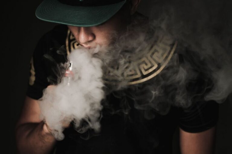 Synthetic drug‑laced vape liquids linked to hallucinations, seizures and ‘zombie‑like’ effects, experts warn
