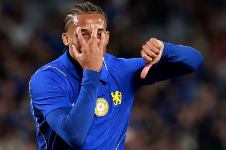 ‘Very hungry’ Joao Pedro impresses new Chelsea manager Alonso