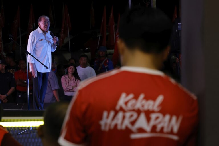 PM Anwar pledges continued cooperation, federal support for Negeri Sembilan government